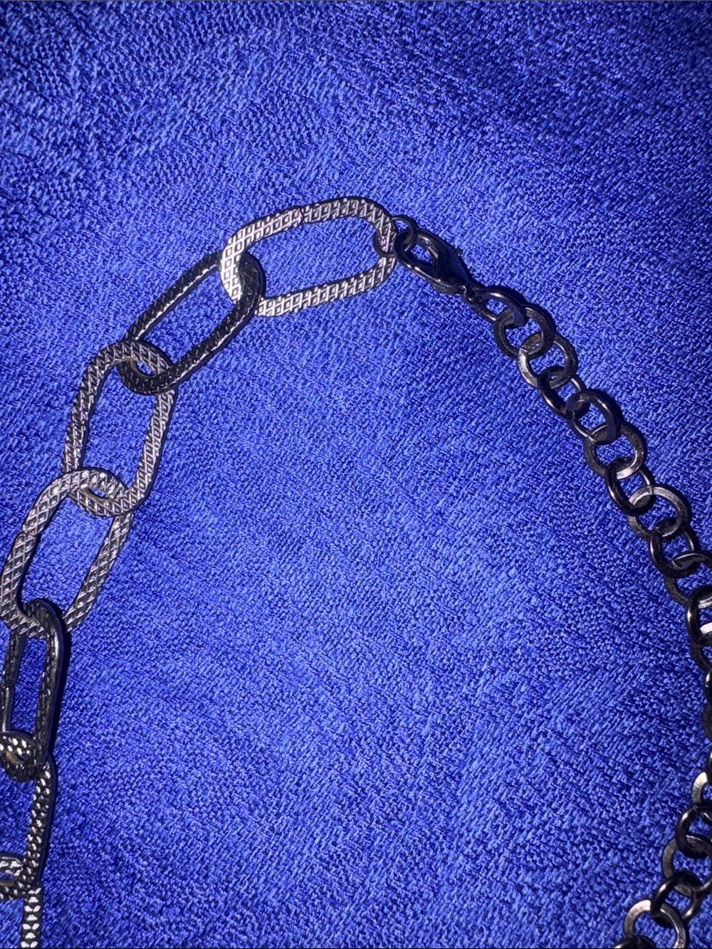 Black Mixed-Link Chain Necklace - Picture 3 of 3